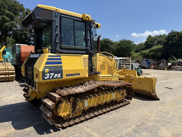 KOMATSU D37PX-23 - Bulldozer: foto 5 KOMATSU D37PX-23 - Bulldozer: foto 5