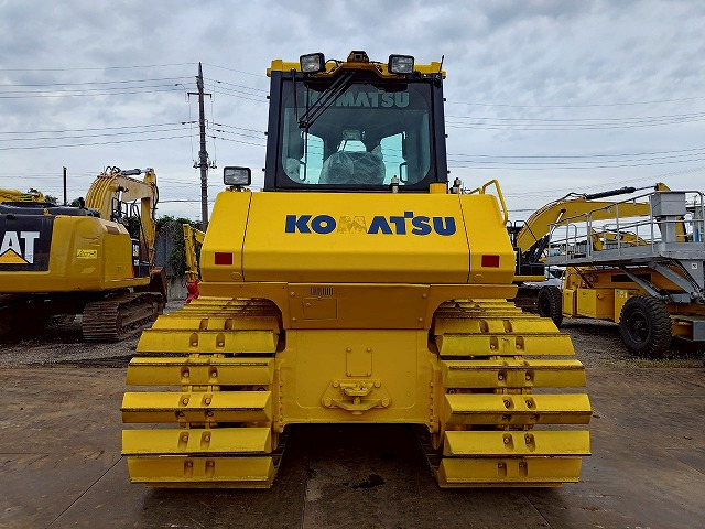 KOMATSU D65PX-18 - Bulldozer: foto 4 KOMATSU D65PX-18 - Bulldozer: foto 4