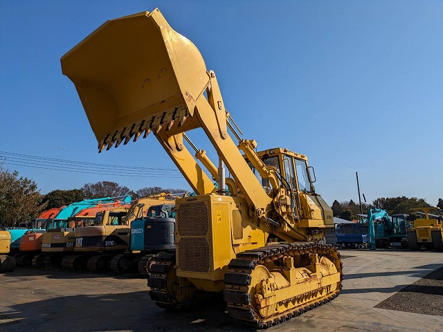 KOMATSU D75S-5 - Cargadora de cadenas: foto 2 KOMATSU D75S-5 - Cargadora de cadenas: foto 2
