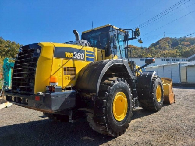 KOMATSU WA380-8 - Cargadora de ruedas: foto 5 KOMATSU WA380-8 - Cargadora de ruedas: foto 5