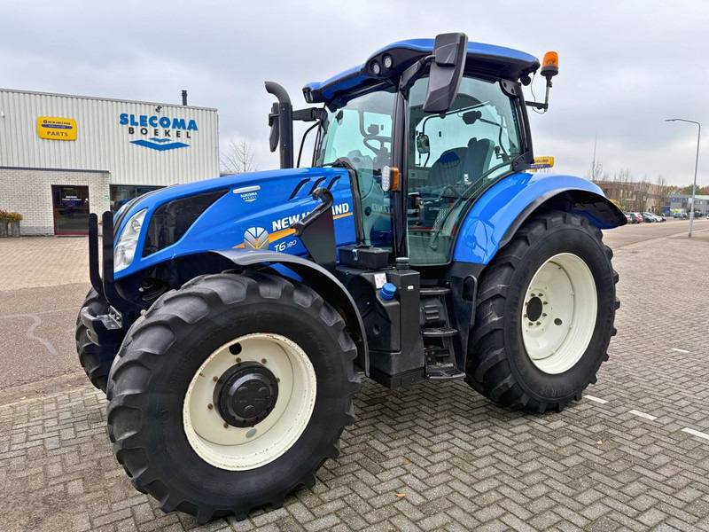 New Holland T6.180 DYN Stage V - Tractor: foto 1 New Holland T6.180 DYN Stage V - Tractor: foto 1