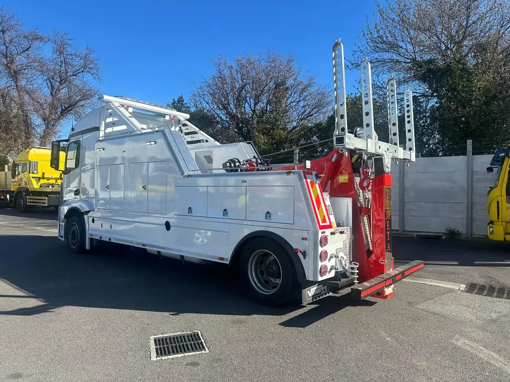 Mercedes-Benz Actros 1943 *NOUVELLE SUPERTRUCTURE GRS 20000 VEMASUR*FULL AIR - Grua de remolque autos: foto 4 Mercedes-Benz Actros 1943 *NOUVELLE SUPERTRUCTURE GRS 20000 VEMASUR*FULL AIR - Grua de remolque autos: foto 4