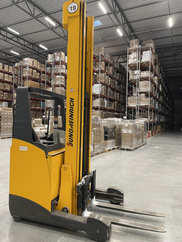 JUNGHEINRICH ETV214 - Retráctil: foto 1 JUNGHEINRICH ETV214 - Retráctil: foto 1