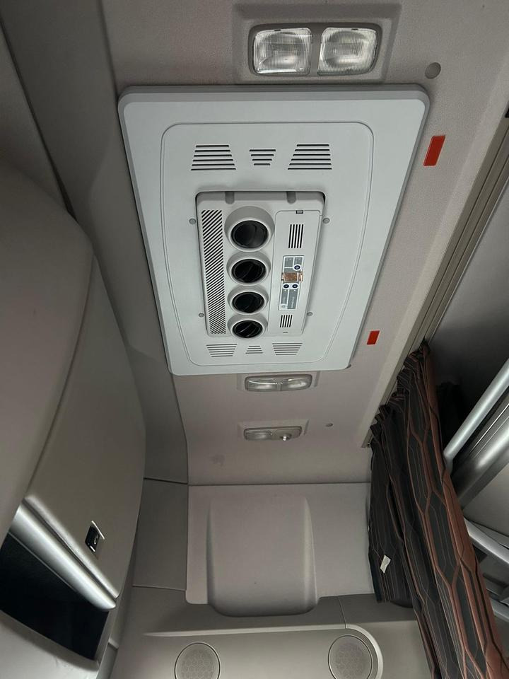 Cabeza tractora DAF XF 480 FT + MY 17 + Alcoa + Super SC + Standklima + 2 Tanks: foto 13
