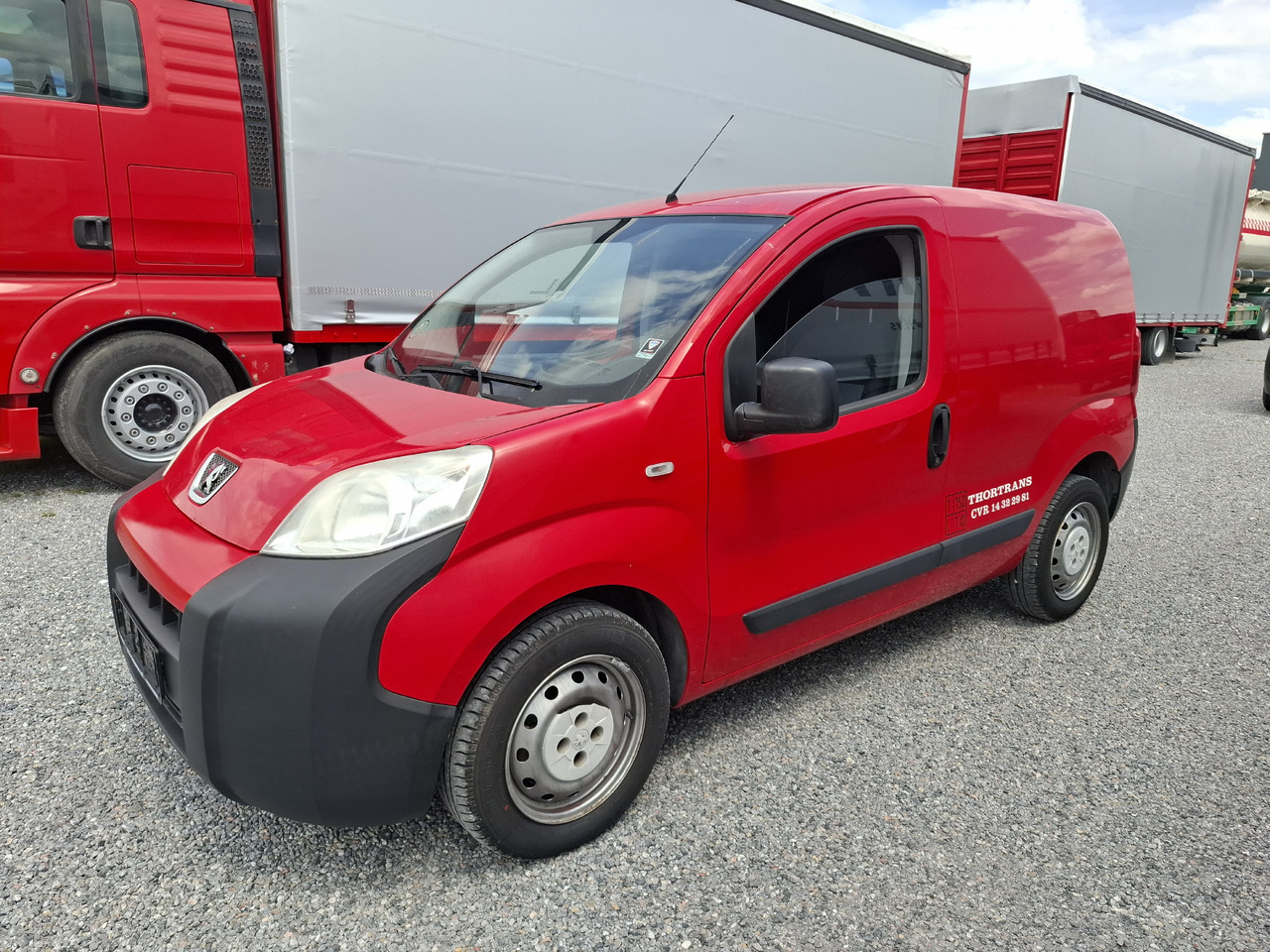 PEUGEOT Peugeot Bipper 1.3 HDI - Furgoneta: foto 3 PEUGEOT Peugeot Bipper 1.3 HDI - Furgoneta: foto 3