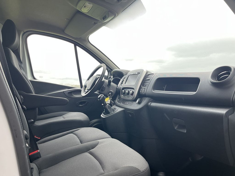 Furgoneta pequeña Renault Trafic 1.6 dCi E6 Comfort R-link 3 Zits Lease €251 p/m Airco, Navi, PDC, Bedrijfsinrichting, Cruise controle.: foto 7 Furgoneta pequeña Renault Trafic 1.6 dCi E6 Comfort R-link 3 Zits Lease €251 p/m Airco, Navi, PDC, Bedrijfsinrichting, Cruise controle.: foto 7