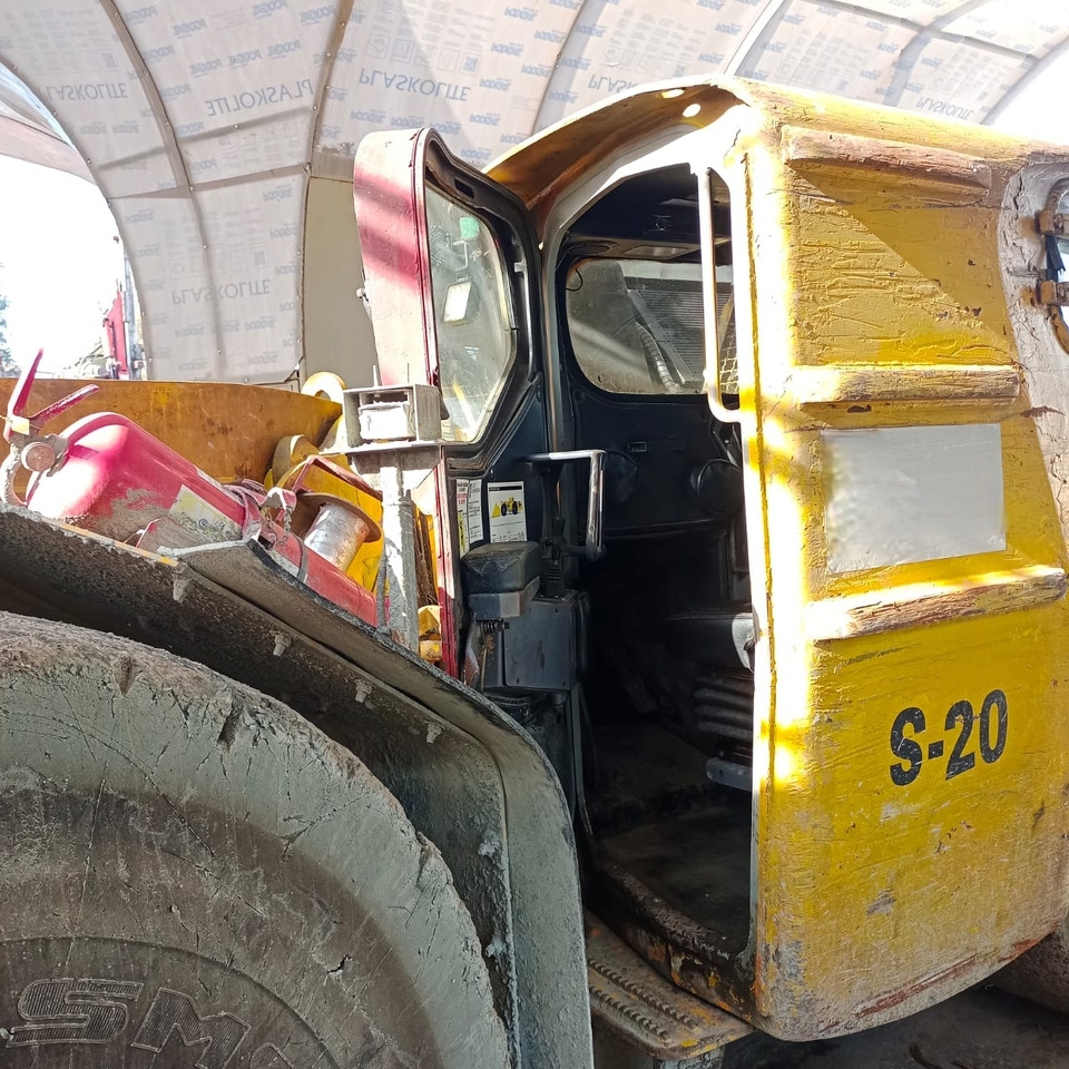 EPIROC ST1030 - Maquinaria para minería: foto 5 EPIROC ST1030 - Maquinaria para minería: foto 5