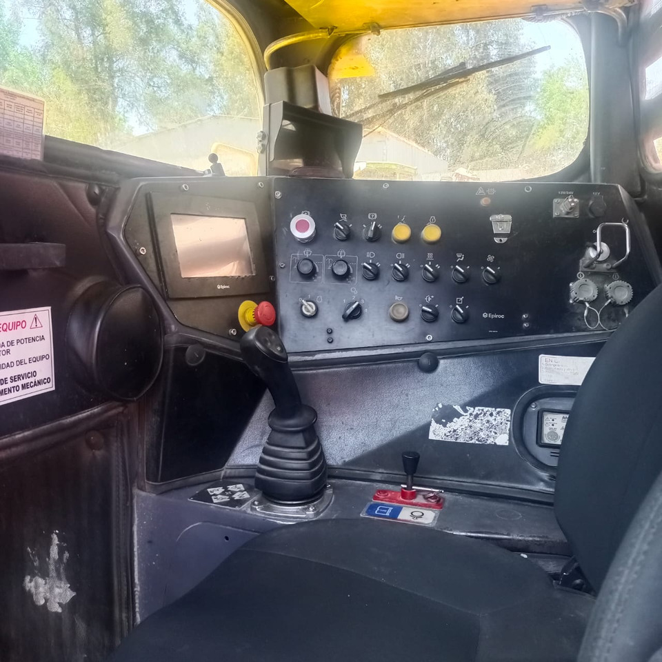 EPIROC ST1030 - Cargadora de ruedas: foto 3 EPIROC ST1030 - Cargadora de ruedas: foto 3