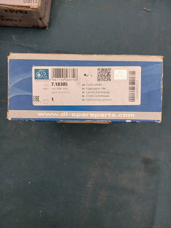 Mastercylinder DT 718305 for IVECO - Cilindro de embrague: foto 2 Mastercylinder DT 718305 for IVECO - Cilindro de embrague: foto 2
