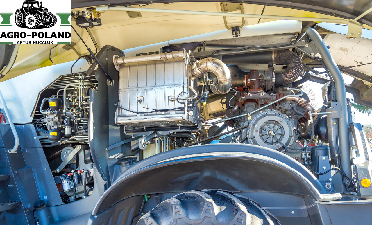 Cosechadora de forraje CLAAS JAGUAR 940 - 2014 ROK - 4X4 + ORBIS 600 + PU 300: foto 6 Cosechadora de forraje CLAAS JAGUAR 940 - 2014 ROK - 4X4 + ORBIS 600 + PU 300: foto 6