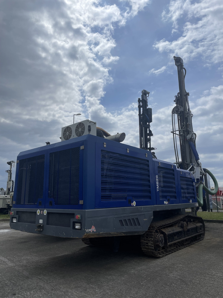 TM Bohrtechnik TMB 28 (DTH) - Perforadora: foto 2 TM Bohrtechnik TMB 28 (DTH) - Perforadora: foto 2