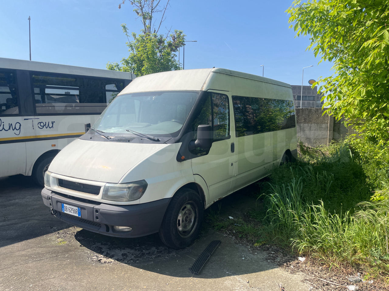 Bundle di 4 mezzi Ford - Transit Tourneo Ford - Transit Tourneo Ford - Transit Ford - Transit Tourneo - Minibús, Furgoneta de pasajeros: foto 2 Bundle di 4 mezzi Ford - Transit Tourneo Ford - Transit Tourneo Ford - Transit Ford - Transit Tourneo - Minibús, Furgoneta de pasajeros: foto 2