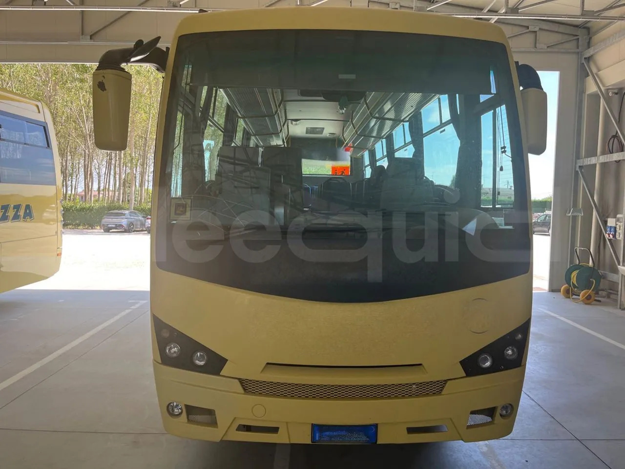 Isuzu Turquoise/Sb - Autobús escolar: foto 2 Isuzu Turquoise/Sb - Autobús escolar: foto 2