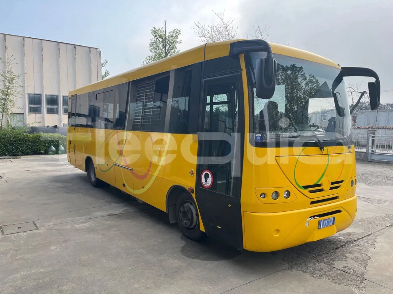 Iveco 100/E4 - Autobús escolar: foto 1 Iveco 100/E4 - Autobús escolar: foto 1