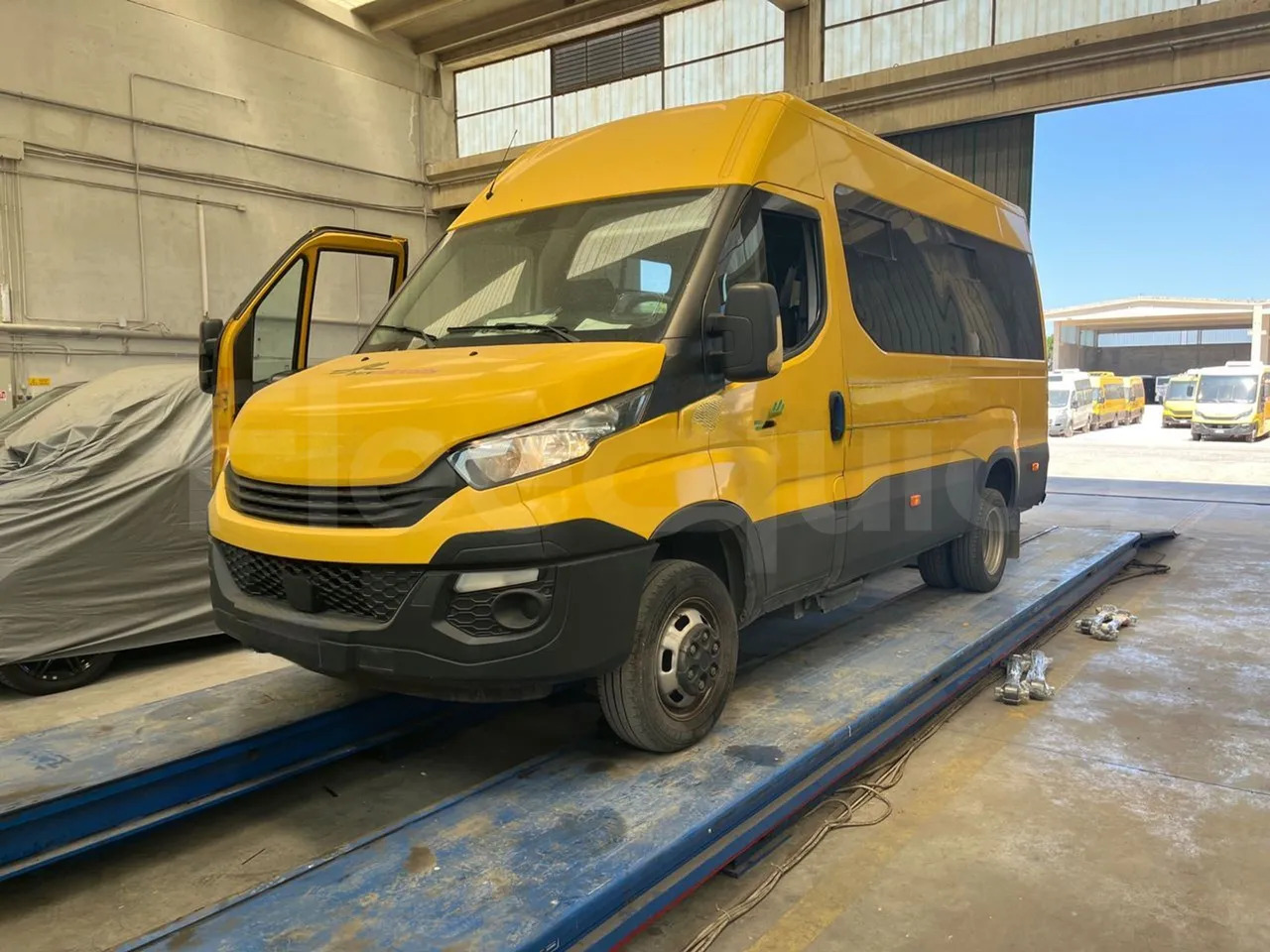 Iveco Daily - Autobús escolar: foto 4 Iveco Daily - Autobús escolar: foto 4
