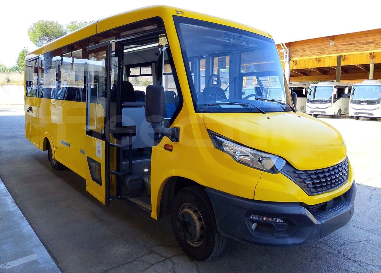 Autobús escolar Iveco Indcar: foto 10 Autobús escolar Iveco Indcar: foto 10