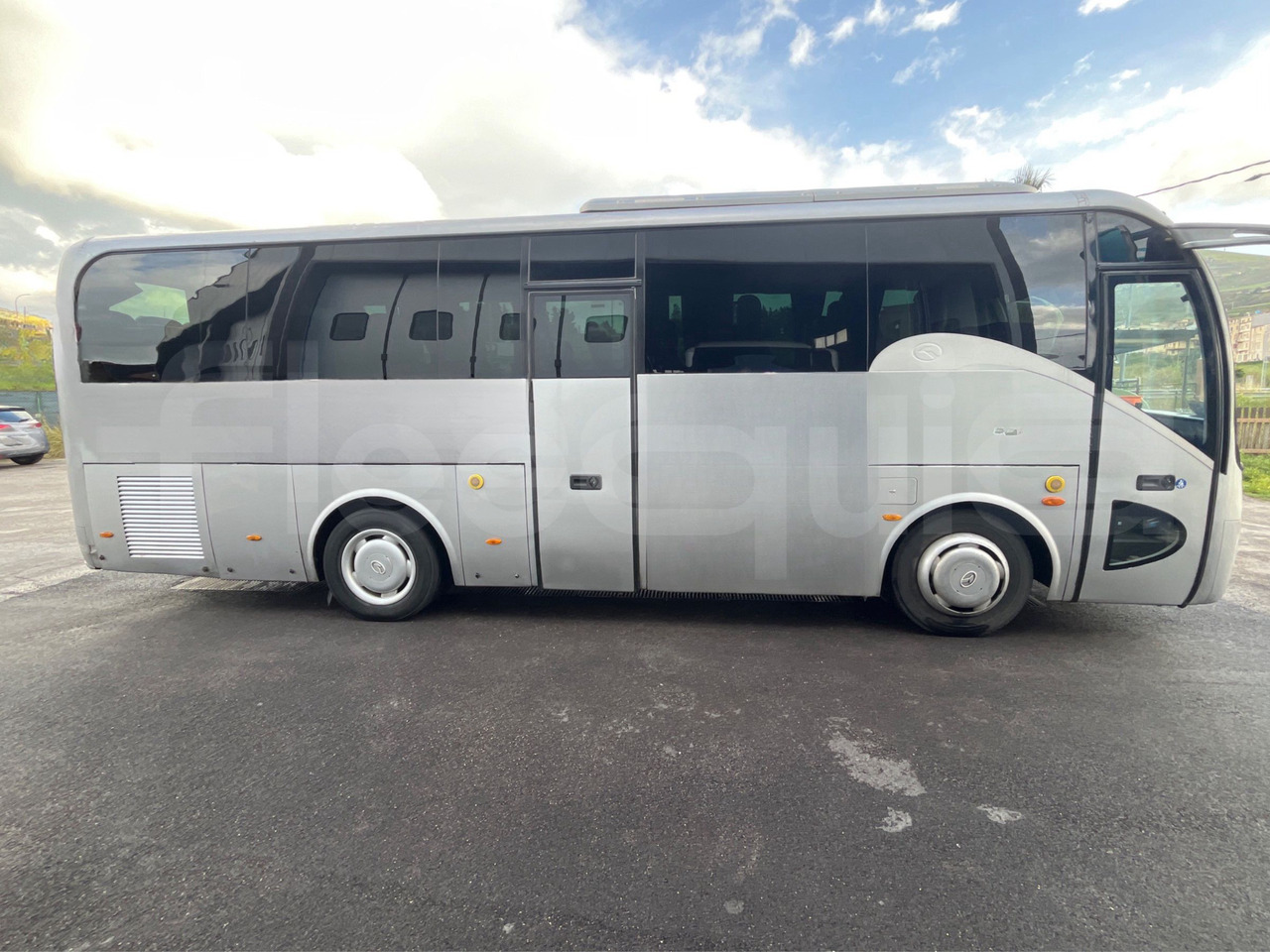 Arrendamiento de  King Long XMQ6900 King Long XMQ6900: foto 11