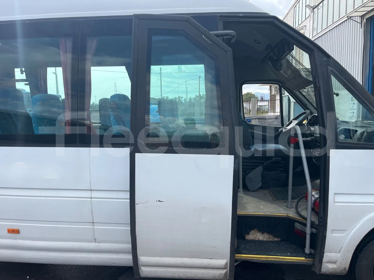 Autobús suburbano Mercedes-Benz Sprinter: foto 16