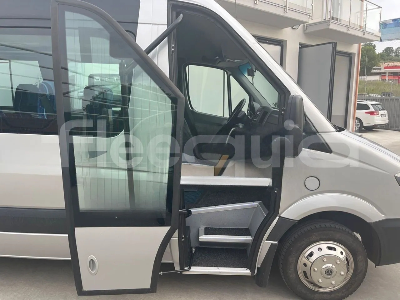 Autobús suburbano Mercedes-Benz Sprinter: foto 8 Autobús suburbano Mercedes-Benz Sprinter: foto 8