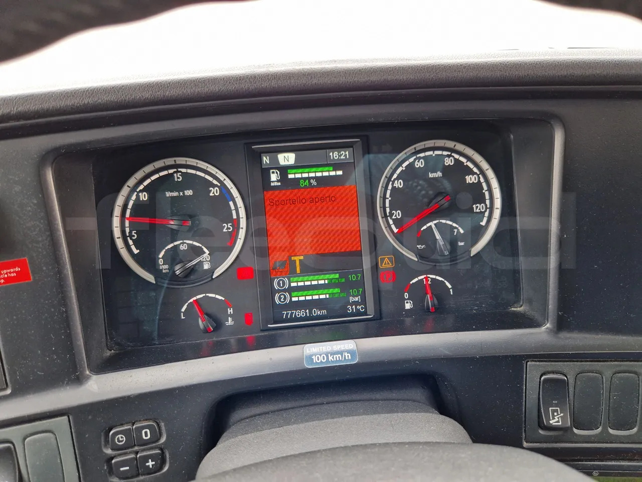 Scania Touring HD - Autocar: foto 3 Scania Touring HD - Autocar: foto 3