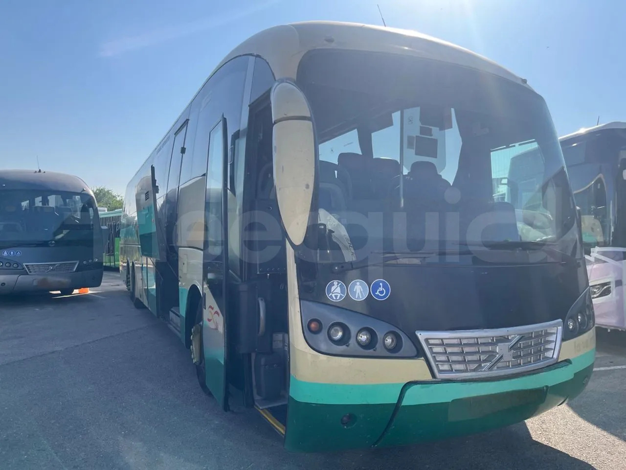 Volvo B12B - Autocar: foto 1 Volvo B12B - Autocar: foto 1