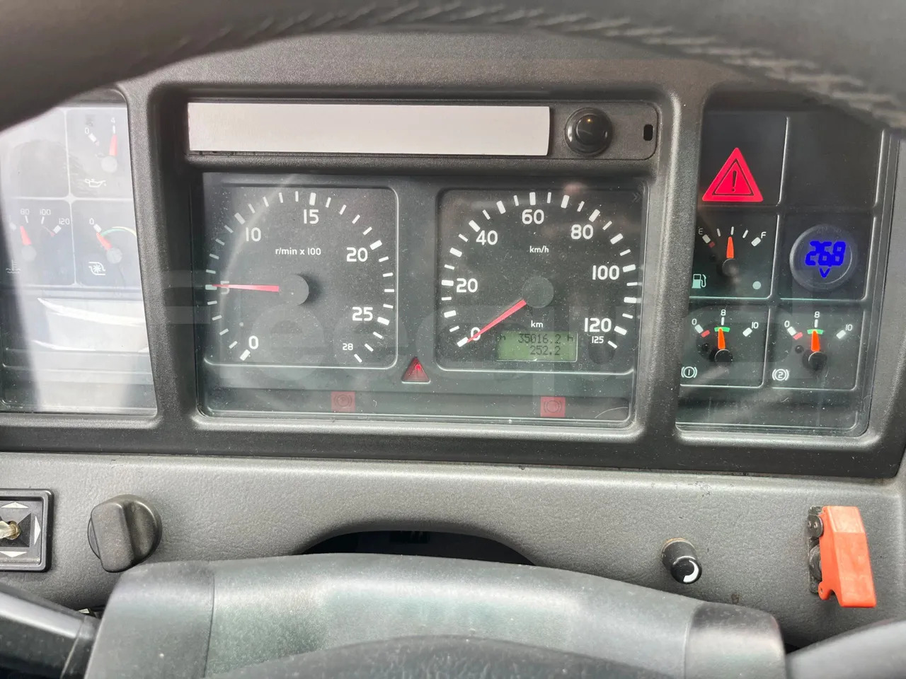 Volvo Barbi Genesis - Autocar: foto 3 Volvo Barbi Genesis - Autocar: foto 3