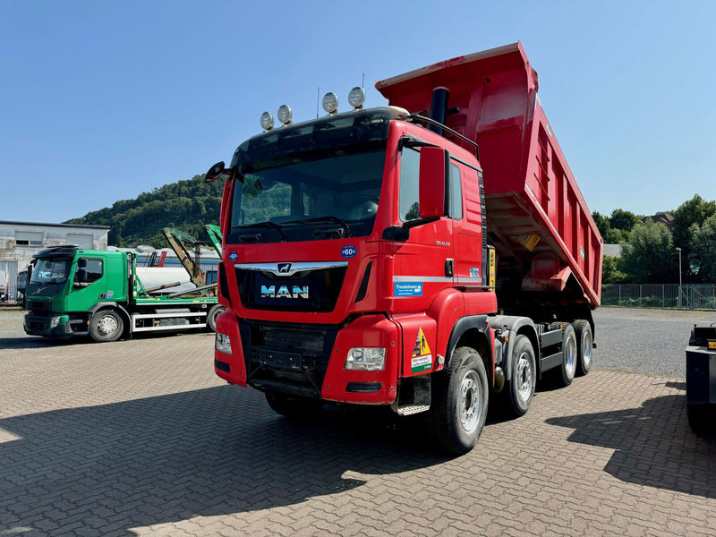MAN TGS 41.510 8x4 Kipper 18 qm Hinterkipper Hardox Steel - Camión volquete: foto 2 MAN TGS 41.510 8x4 Kipper 18 qm Hinterkipper Hardox Steel - Camión volquete: foto 2