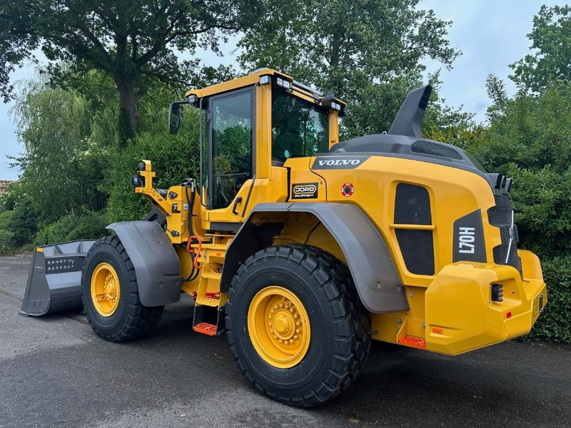 Volvo L 70 H2 - Cargadora de ruedas: foto 1 Volvo L 70 H2 - Cargadora de ruedas: foto 1