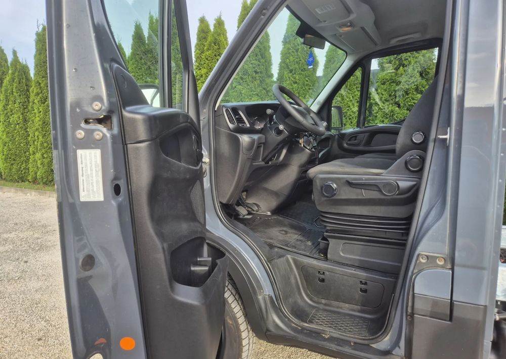 Iveco 35C15 3.0 150KM - Furgoneta basculante: foto 5 Iveco 35C15 3.0 150KM - Furgoneta basculante: foto 5