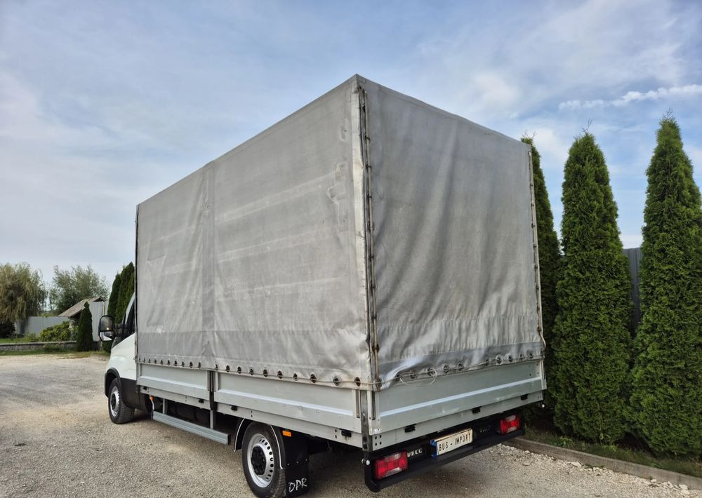 Iveco 35s14 140KM - Furgoneta con lona: foto 3 Iveco 35s14 140KM - Furgoneta con lona: foto 3