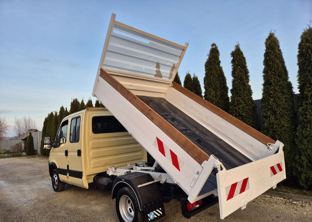 Iveco 50C18 3.0 180KM brygadówka/ - Furgoneta basculante: foto 3 Iveco 50C18 3.0 180KM brygadówka/ - Furgoneta basculante: foto 3