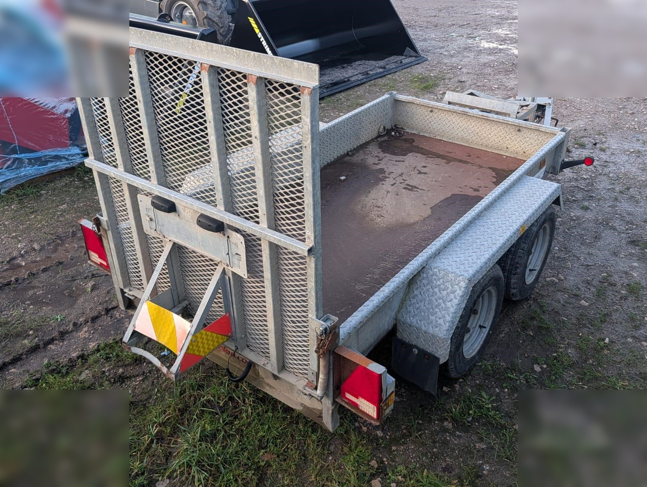 2015 INDESPENSION - Remolque porta maquinaria: foto 2 2015 INDESPENSION - Remolque porta maquinaria: foto 2