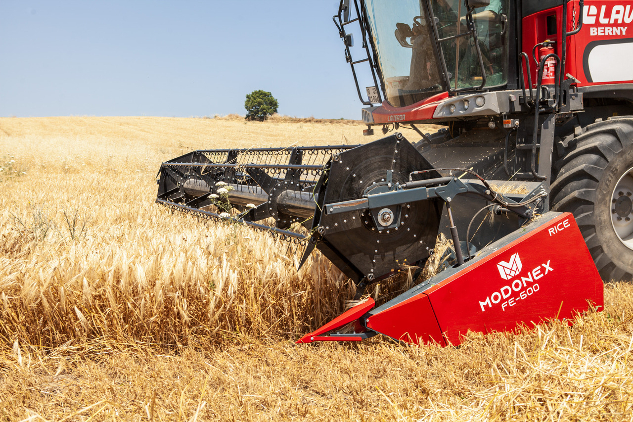 Modonex FE-600 - Cabezal de grano: foto 2 Modonex FE-600 - Cabezal de grano: foto 2