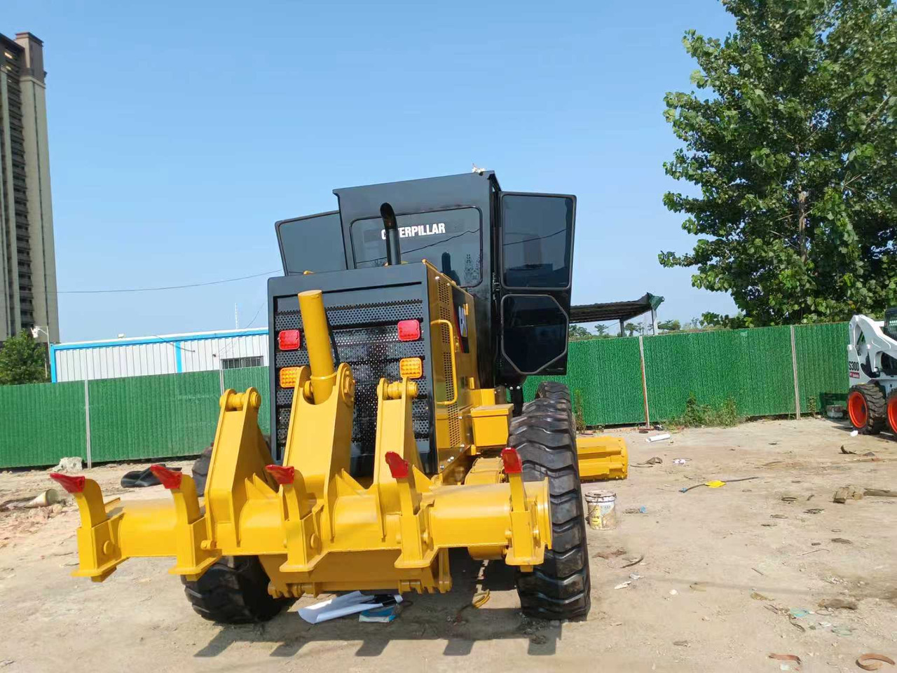 CATERPILLAR 140K used motor grader low price USA brand caterpillar - Grader: foto 3 CATERPILLAR 140K used motor grader low price USA brand caterpillar - Grader: foto 3