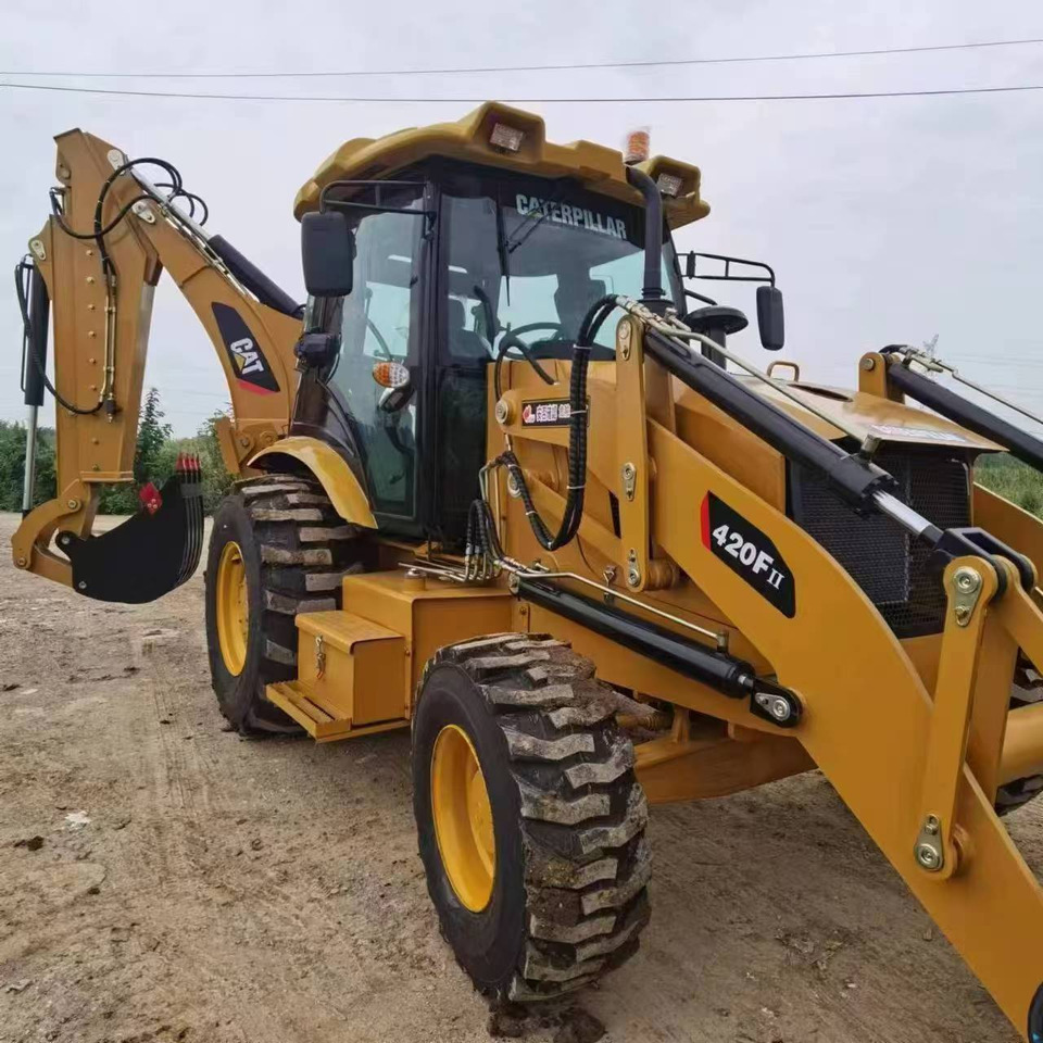 CATERPILLAR 420F backhoe loader stock new low hour jcb TLB - Retroexcavadora: foto 2 CATERPILLAR 420F backhoe loader stock new low hour jcb TLB - Retroexcavadora: foto 2