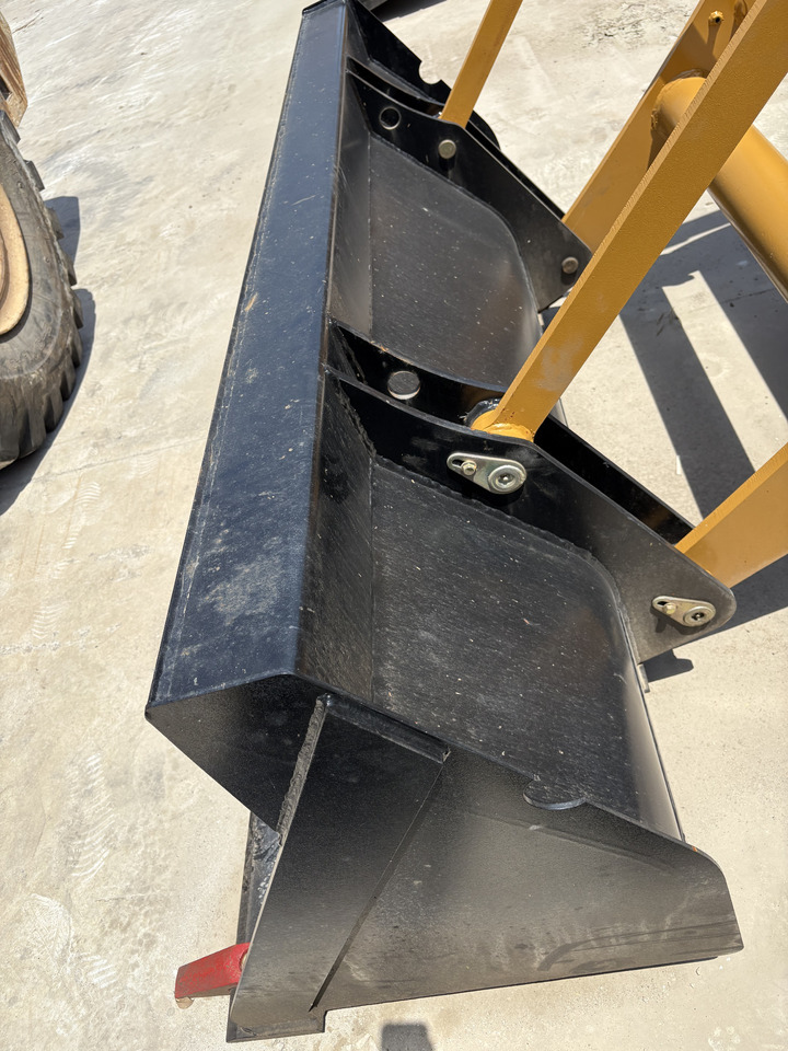 CATERPILLAR 420F discount 2025 hot sale backhoe loader jcb - Retroexcavadora: foto 3 CATERPILLAR 420F discount 2025 hot sale backhoe loader jcb - Retroexcavadora: foto 3