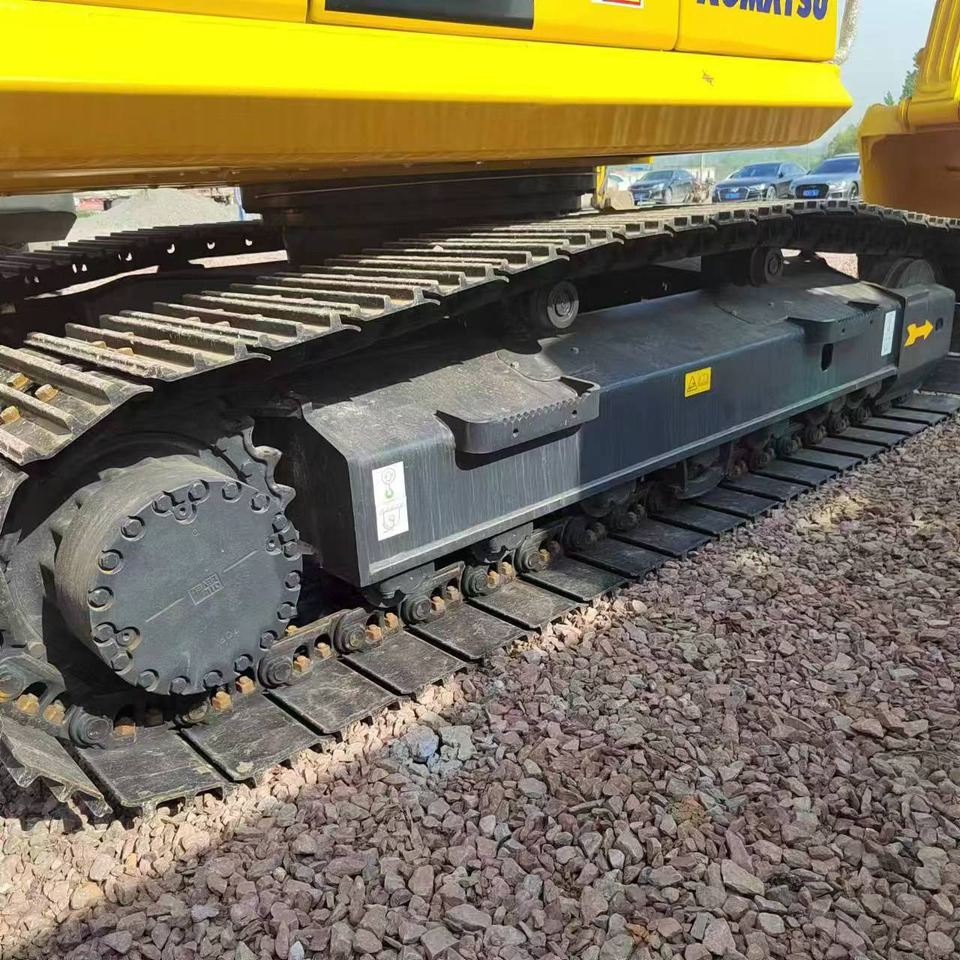 KOMATSU pc200-8N1 used japan brand crawler excavator - Excavadora de cadenas: foto 5 KOMATSU pc200-8N1 used japan brand crawler excavator - Excavadora de cadenas: foto 5