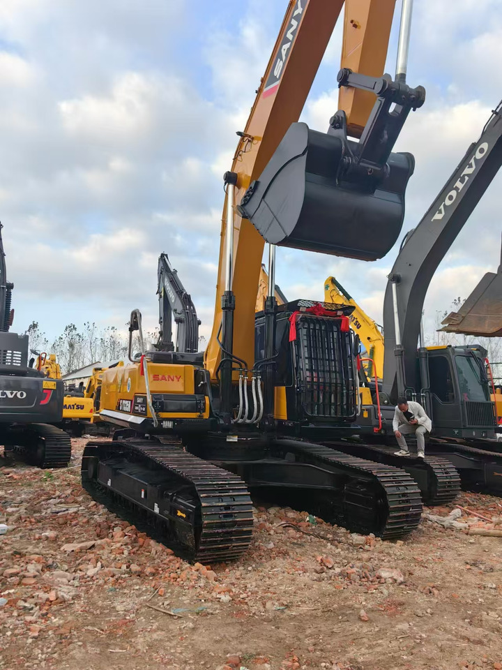 SANY SY335c excavator famous china brand used good condition - Excavadora de cadenas: foto 5 SANY SY335c excavator famous china brand used good condition - Excavadora de cadenas: foto 5