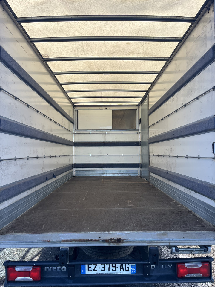 IVECO DAILY - Furgoneta caja cerrada: foto 5 IVECO DAILY - Furgoneta caja cerrada: foto 5
