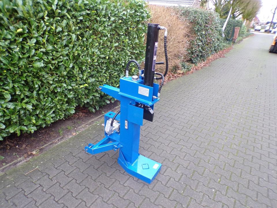 Holzspalter 22 Tonnen für Kleintraktor - Astilladora de leña: foto 1 Holzspalter 22 Tonnen für Kleintraktor - Astilladora de leña: foto 1