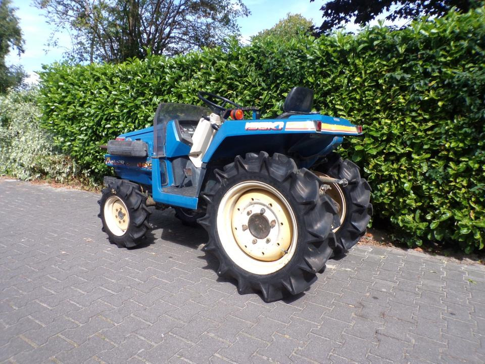 Kleintraktor Iseki TU160 - Mini tractor: foto 3 Kleintraktor Iseki TU160 - Mini tractor: foto 3