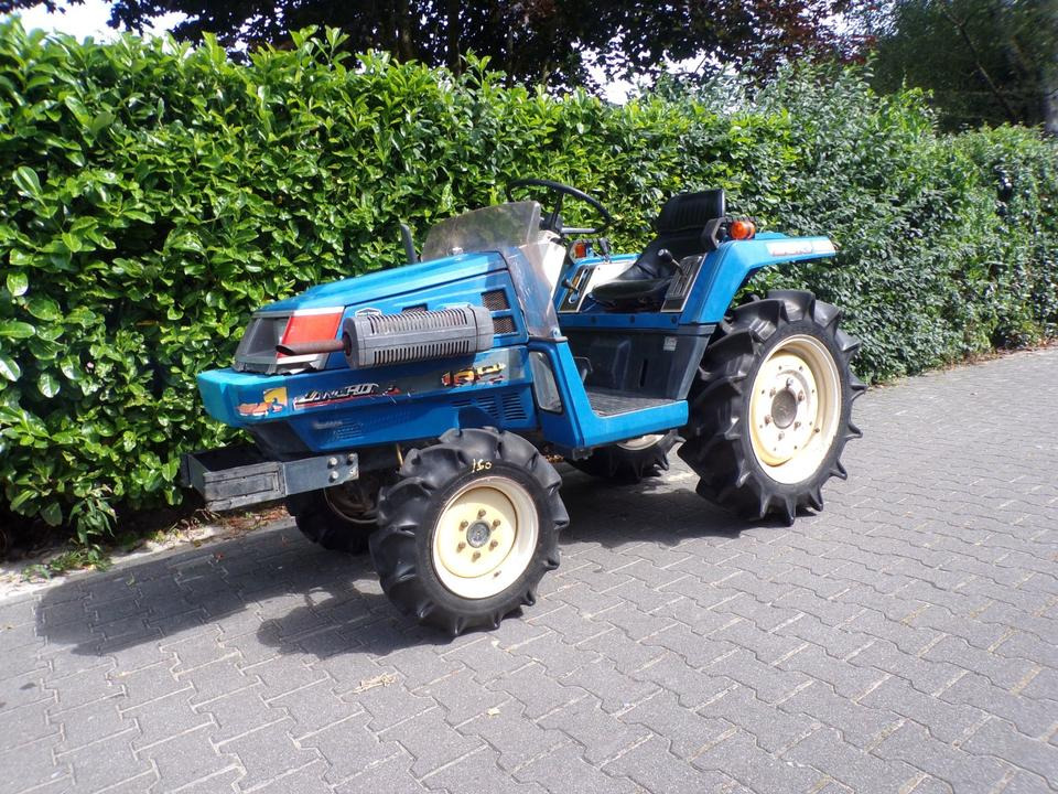 Kleintraktor Iseki TU160 - Mini tractor: foto 1 Kleintraktor Iseki TU160 - Mini tractor: foto 1
