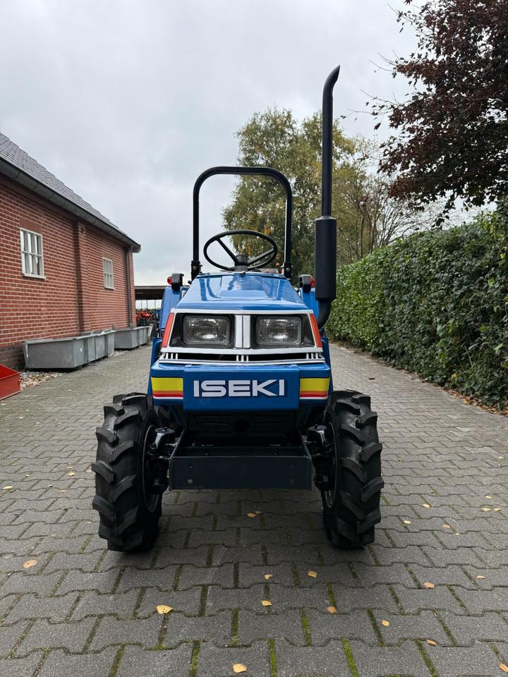 Kleintraktor Iseki TU170 ab 49 € pro Monat. - Mini tractor: foto 5 Kleintraktor Iseki TU170 ab 49 € pro Monat. - Mini tractor: foto 5