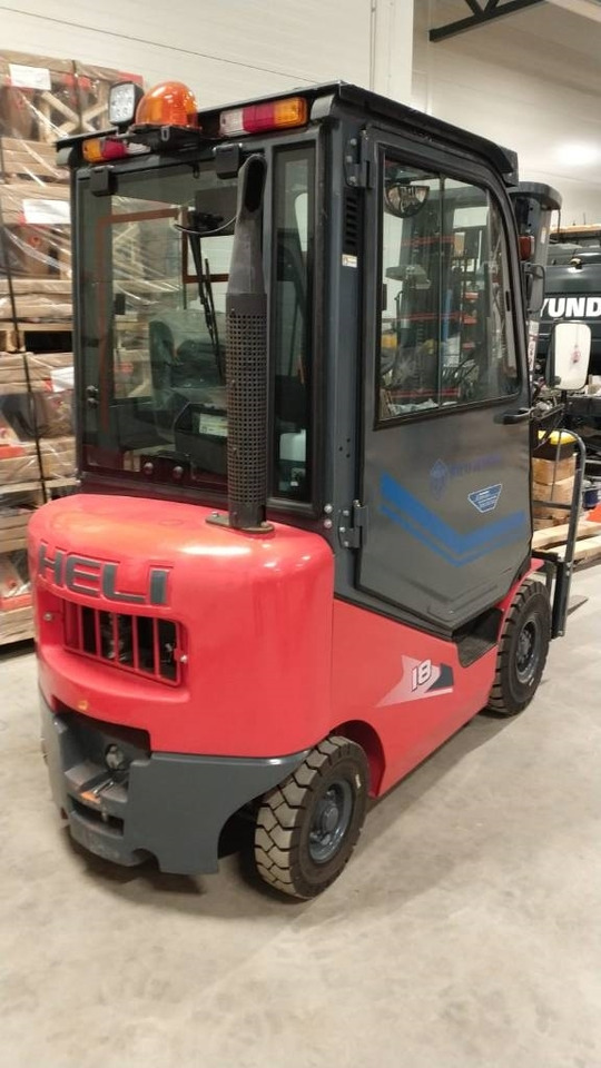 HELI CPCD18-XC26H - Carretilla elevadora: foto 3 HELI CPCD18-XC26H - Carretilla elevadora: foto 3