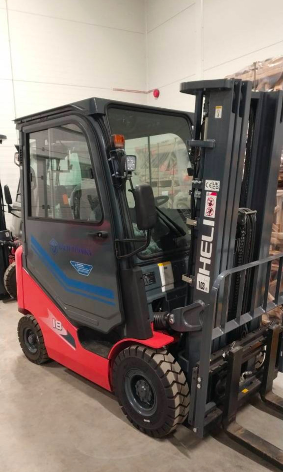 HELI CPCD18-XC26H - Carretilla elevadora: foto 1 HELI CPCD18-XC26H - Carretilla elevadora: foto 1