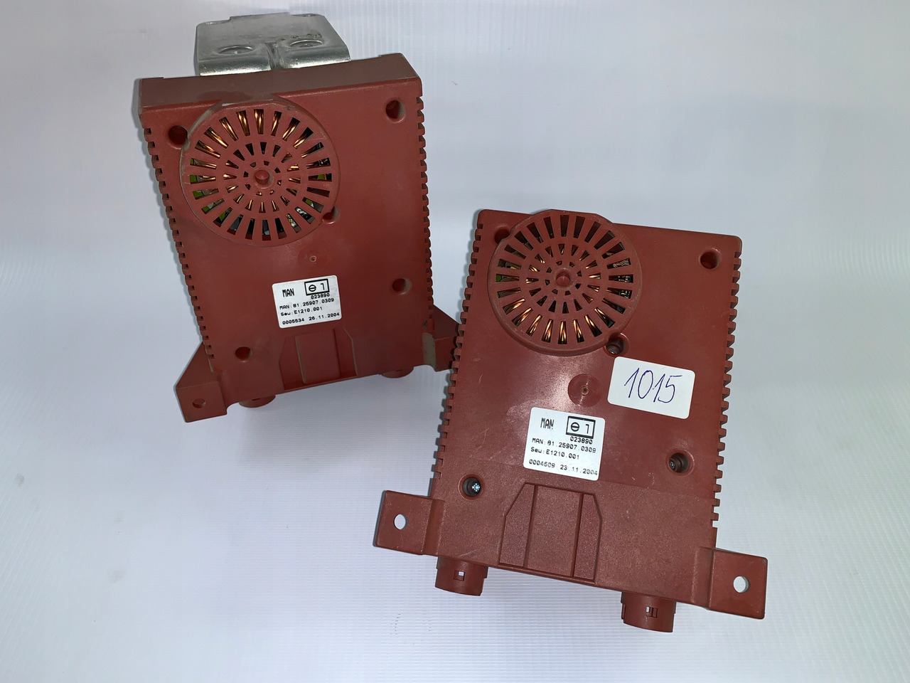 KOMPUTER PRZETWORNICA MAN TGA 81259070309 NR 1015 - Unidad de control para Camión: foto 1 KOMPUTER PRZETWORNICA MAN TGA 81259070309 NR 1015 - Unidad de control para Camión: foto 1