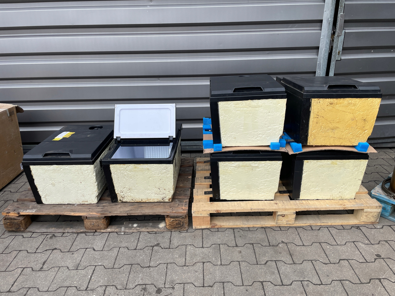 LODÓWKA RENAULT GAMA T RANGE C KABINA HIGH - Cabina e interior para Camión: foto 2 LODÓWKA RENAULT GAMA T RANGE C KABINA HIGH - Cabina e interior para Camión: foto 2