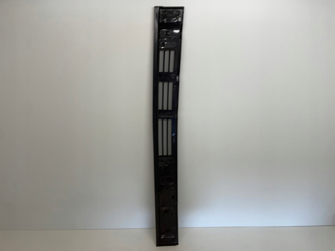 PLASTER MIODU OSŁONA KOMINA MAN TGX3 TG3 TGX 3 81082010647 - Aerodinámica/ Spoiler para Camión: foto 2 PLASTER MIODU OSŁONA KOMINA MAN TGX3 TG3 TGX 3 81082010647 - Aerodinámica/ Spoiler para Camión: foto 2