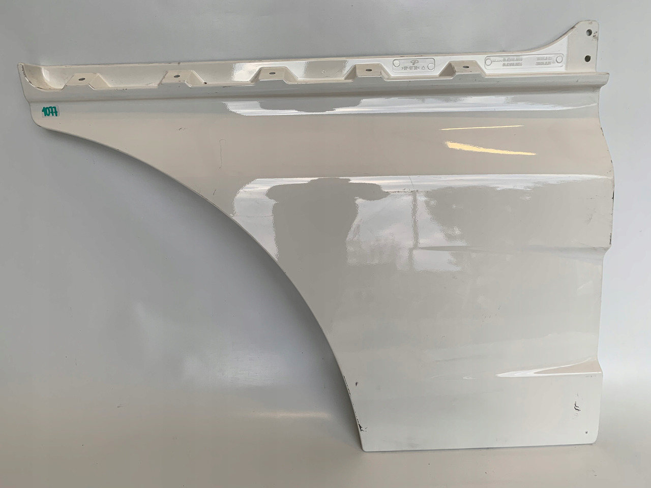 PRZEDŁUŻENIE DRZWI MAN TGA TGX STRONA PRAWA RH - Carrocería y exterior para Camión: foto 1 PRZEDŁUŻENIE DRZWI MAN TGA TGX STRONA PRAWA RH - Carrocería y exterior para Camión: foto 1