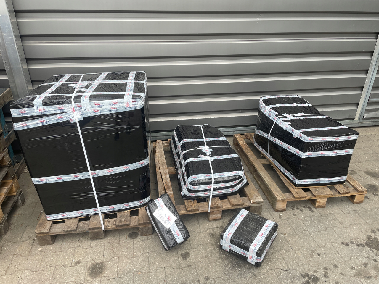 SCANIA R S PILOT PANEL STEROWANIE PODUSZEK ZAWIESZENIA WABCO NOWY4460564050 - Salpicadero para Camión: foto 5 SCANIA R S PILOT PANEL STEROWANIE PODUSZEK ZAWIESZENIA WABCO NOWY4460564050 - Salpicadero para Camión: foto 5